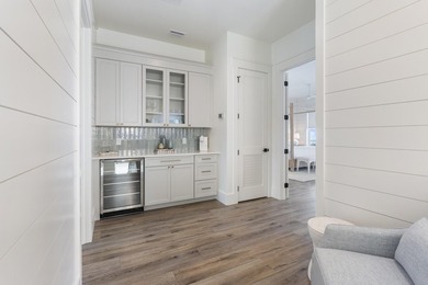 Set within the exclusive coastal enclave of Hadley's Beach, a - photo 41