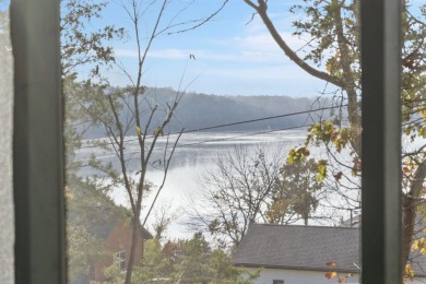 Lake Home For Sale in Galena, Missouri
