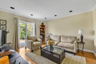 Welcome to 15 Purdue Road in Glen Cove. This charming Cape - photo 10