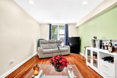 This tremendous 915 sq. ft. true 2BR co-op is situated on a - photo 21