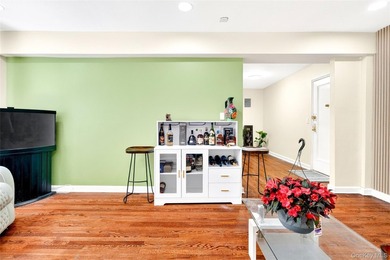This tremendous 915 sq. ft. true 2BR co-op is situated on a - photo 22