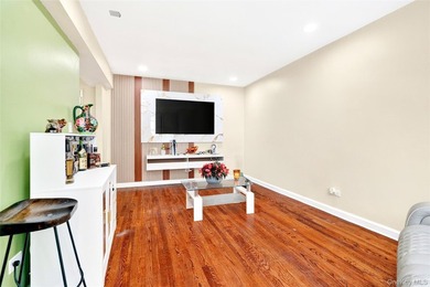 This tremendous 915 sq. ft. true 2BR co-op is situated on a - photo 23