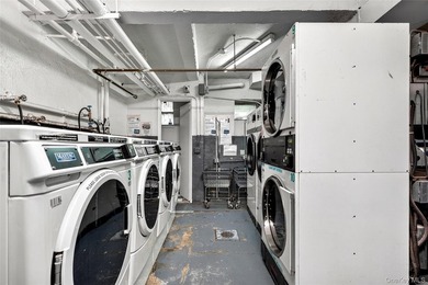 This tremendous 915 sq. ft. true 2BR co-op is situated on a - photo 40