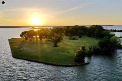 Cedar Creek Lake Acreage For Sale in Gun Barrel City Texas