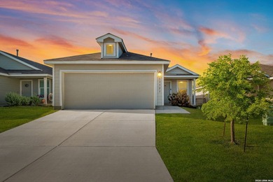 Discover the perfect blend of modern comfort and community - photo 1