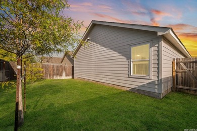 Discover the perfect blend of modern comfort and community - photo 3