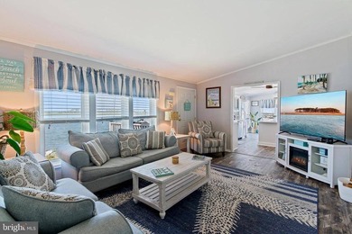 Coastal Living at Its Best! Enjoy life in a beautiful waterfront - photo 9