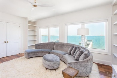 This exquisite 5-bedroom, 4 and half-bathroom residence offers - photo 21