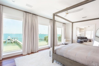 This exquisite 5-bedroom, 4 and half-bathroom residence offers - photo 22