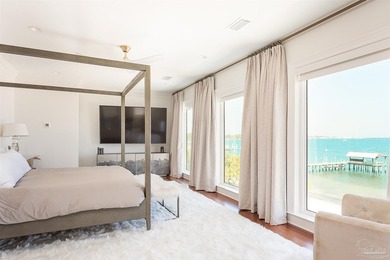 This exquisite 5-bedroom, 4 and half-bathroom residence offers - photo 23