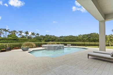 Welcome to this exceptional lakefront residence in the - photo 43