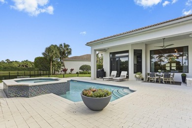 Welcome to this exceptional lakefront residence in the - photo 45