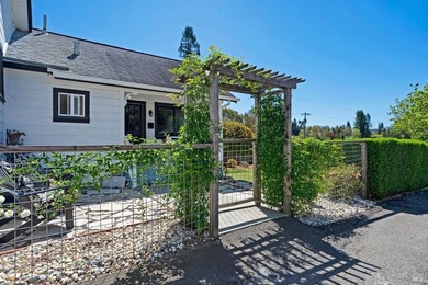 Sellers are relocating for work - an incredible opportunity - photo 35