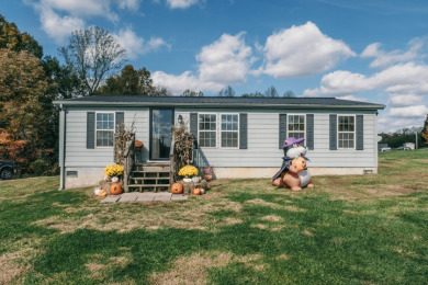 Lake Home For Sale in Leitchfield, Kentucky