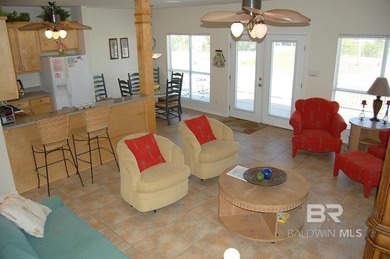 BACK ON THE MARKET! NEW PRICE $824,900. Home Warranty! Lovely - photo 5
