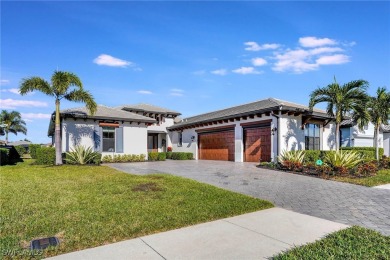 Lake Home Sale Pending in Fort Myers, Florida