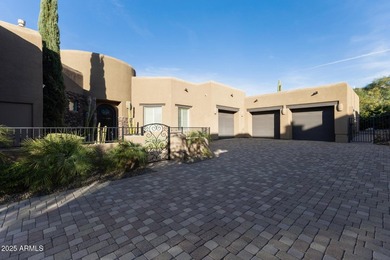 Custom 4600 sq.ft. contemporary masterpiece situated on a corner - photo 4