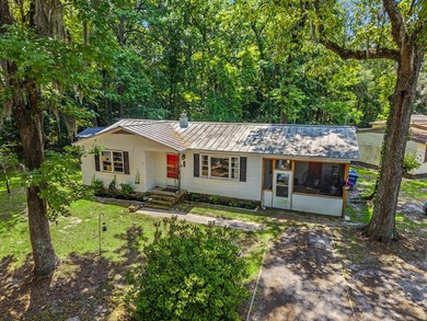 Tucked beneath mature trees in the heart of West Ashley, this - photo 31