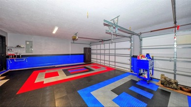 One or more photo(s) has been virtually staged. Spectacular