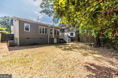 Beautifully maintained 4BR/2BA plus office Craftsman home - photo 29