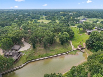 Your own piece of paradise! 1.806 acres of heavily treed - photo 2