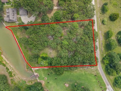 Your own piece of paradise! 1.806 acres of heavily treed - photo 5