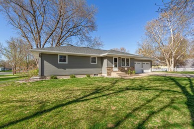 Rare find! Remodeled rambler sitting on a double lot! This home - photo 4