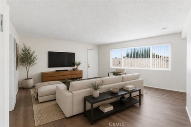NEW ROOF! DUPLEX WITH POTENTIAL TO ADD TWO ADDITIONAL UNITS WITH - photo 2