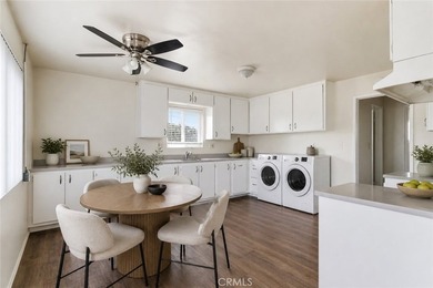 NEW ROOF! DUPLEX WITH POTENTIAL TO ADD TWO ADDITIONAL UNITS WITH - photo 4