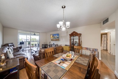 2/2 remodeled 55+ plus community. White Kitchen, New Tile, Wood - photo 12