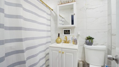 120 4th Avenue - Fully Renovated Duplex in Prime Brooklyn - photo 17