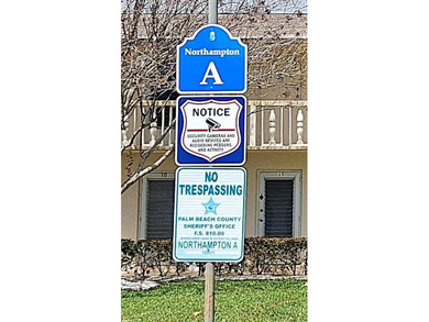 **FIRST FLOOR** UPDATED and SPACIOUS 1 BEDROOM 1 & a 1/2 baths - photo 19