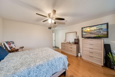 2/2 remodeled 55+ plus community. White Kitchen, New Tile, Wood - photo 26