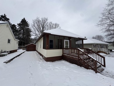 Menominee River Home Active Under Contract in Niagara C-WI Wisconsin