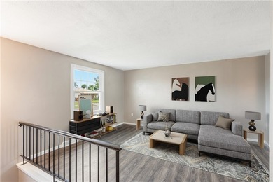 Welcome to 47 W Toulon Drive! This move-in ready 3-bedroom - photo 5