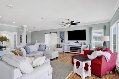 Welcome to paradise! Expansive custom ranch home with a walk-out - photo 6