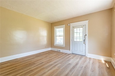 Another Rockin' Rochester Property! This 3/3 side by side duplex - photo 6