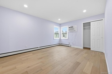 Beutifully Renovated 2 Family High Ranch, 6 Bedrooms, 4 Full - photo 20
