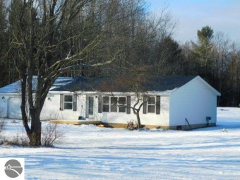Crawford Lake Home Sale Pending in Kalkaska Michigan