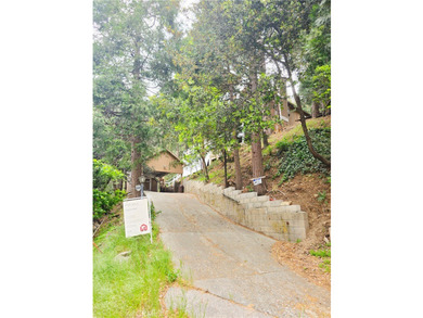 Tucked away in the scenic mountains of Crestline, this charming - photo 4