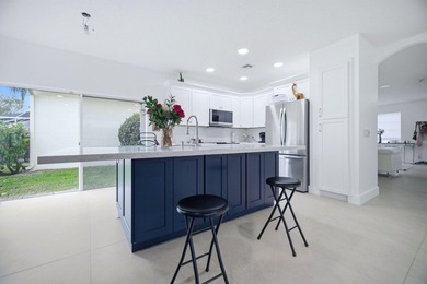 Beautiful 4-bedroom, 2-bathroom two-story home with 2,634 SqFt - photo 20