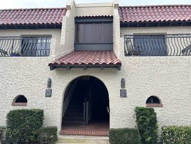 (private lake, pond, coastal) Condo For Sale in Indian River Shores Florida