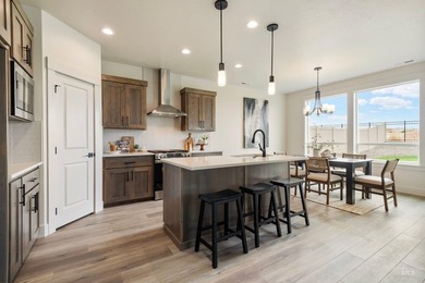 Thoughtfully designed single-level floor plan offers 3 bedrooms - photo 18
