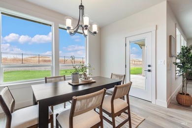 Thoughtfully designed single-level floor plan offers 3 bedrooms - photo 22