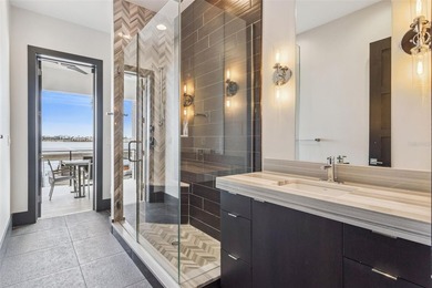 New Price - Now Offered at $4,445,000. An exceptional - photo 46