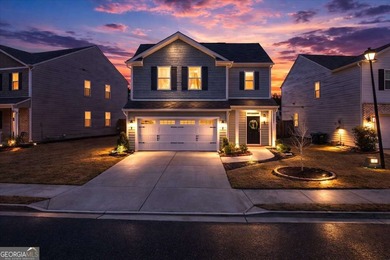 Lake Lanier Home For Sale in Oakwood Georgia