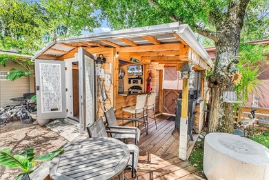 Owner Financing Available. Charming 3 Bedroom, 2 Bath Bungalow - photo 31
