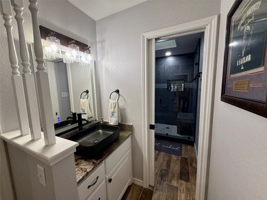 Beautifully remodeled lakefront home at 2007 Deepwater Rd. in - photo 13
