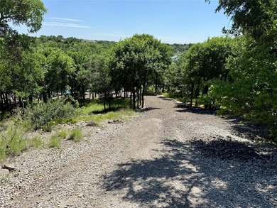 Beautifully remodeled lakefront home at 2007 Deepwater Rd. in - photo 39