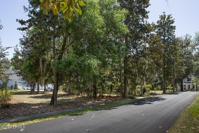 Discover the perfect setting to build your dream home in the - photo 5